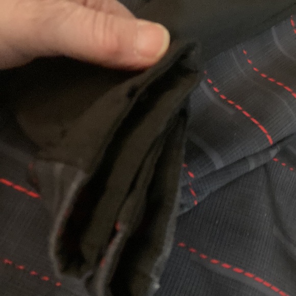 Free country, black, and gray and red jacket - Picture 6 of 6